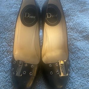Dior Pumps with buckle logo detail